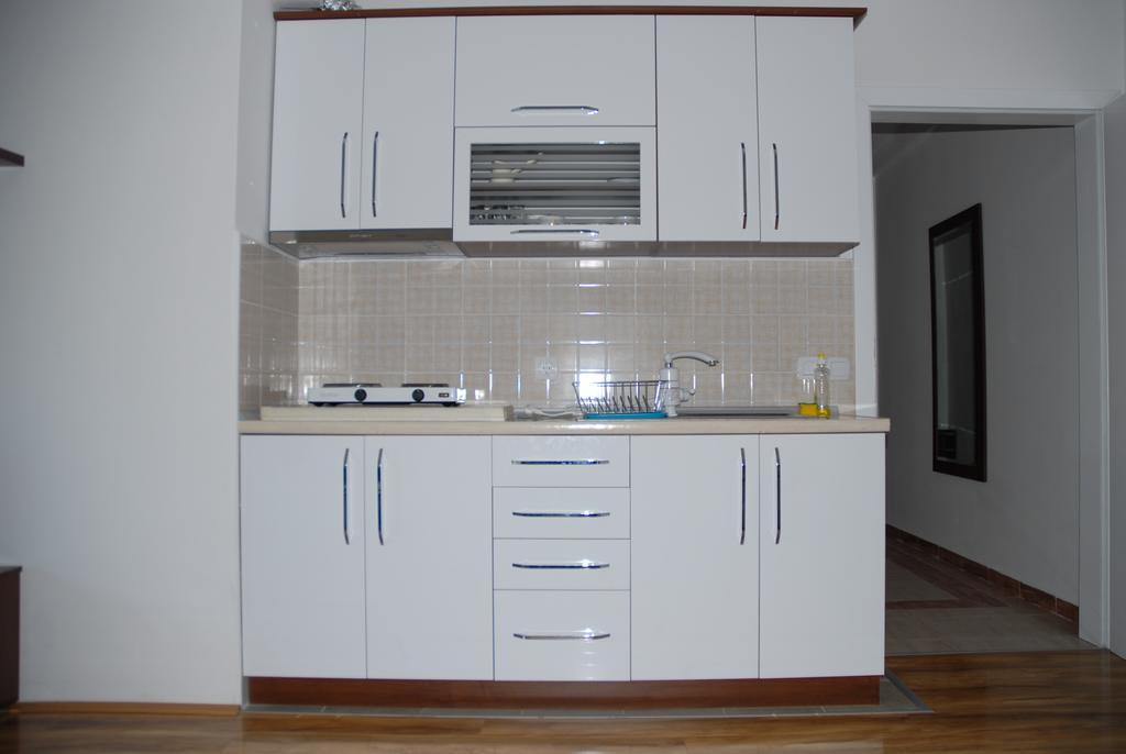 Apartments Villa Zora Dojran 部屋 写真