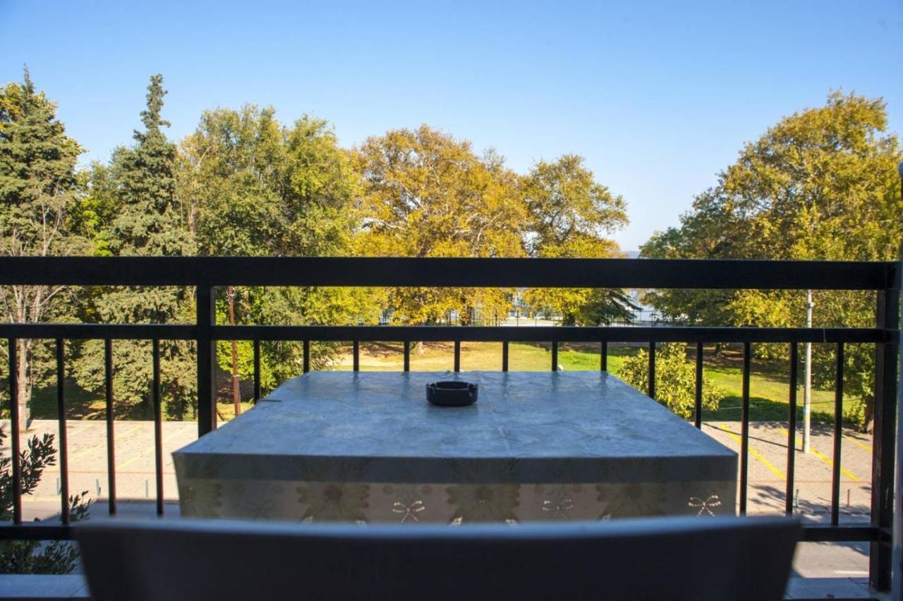 Apartments Villa Zora Dojran エクステリア 写真